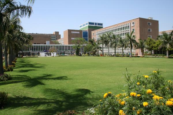 AIIMS Central Lawn